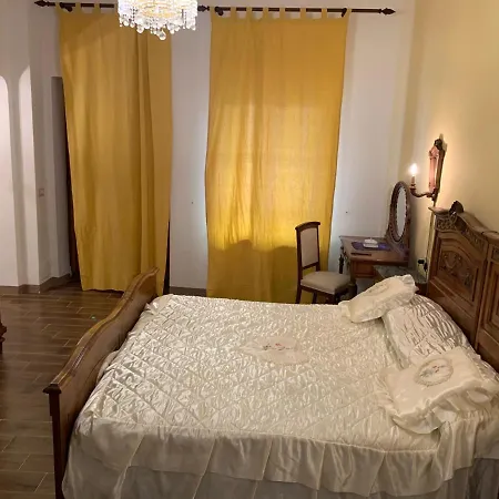 فندق مبيت وإفطار Bouganville 3*