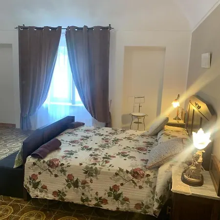 Bouganville * Viverone